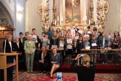 2016.06.12. Gyermek bibliakörösök szolgálata, oklevelek kiosztása